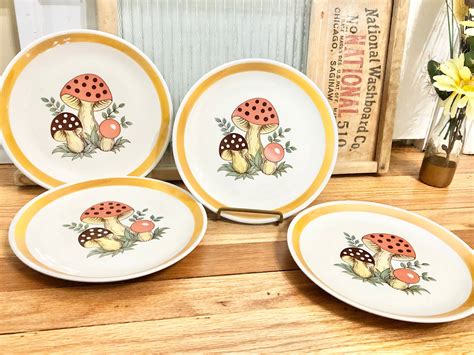 Rare Vintage Retro Merry Mushroom Set Of 4 Dinner Plates 9 Etsy