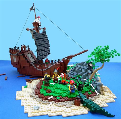 Pirate's home life | Lego age, Pirate lego, Lego ship