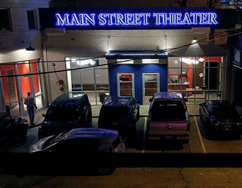 Main Street Theater unveils reborn building - Houston Chronicle