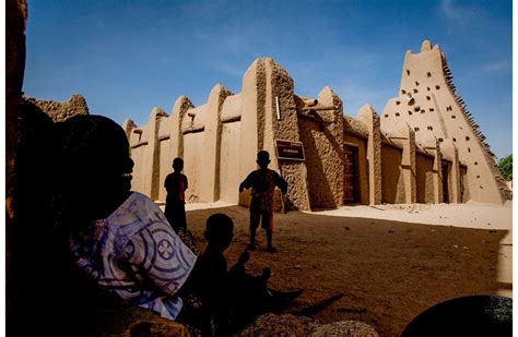 The Race to Save Mali’s Priceless Artifacts | Smithsonian