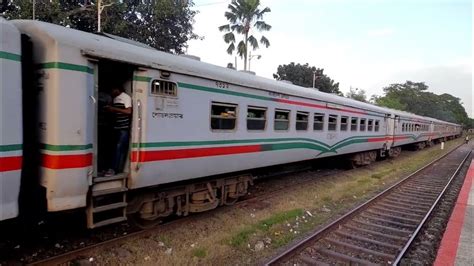 Rupsha Express।khulna To Chilhati। Bangladesh Railway। Lhb Coach। White