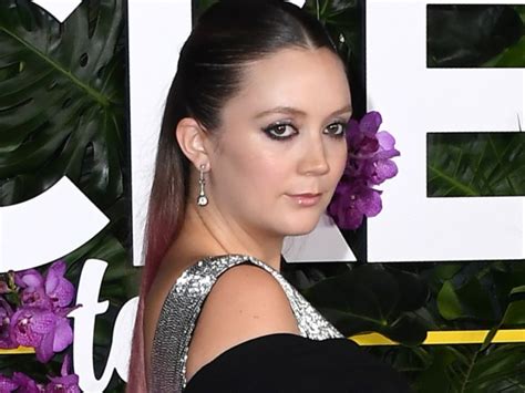 Billie Lourd Shows Off Her Baby Bump Instagram