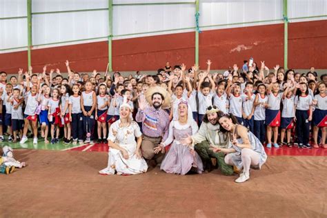 Itatiaiuçu Instituto Usiminas promove concurso de redação e desenho