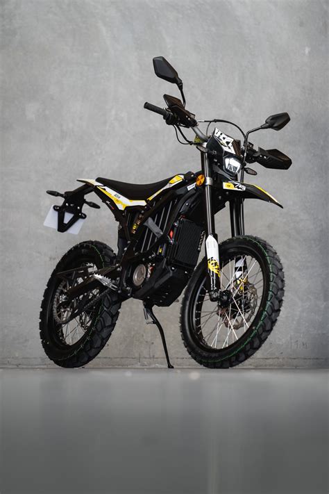 Surron Ultra Bee R And T Road Registerable Version Available