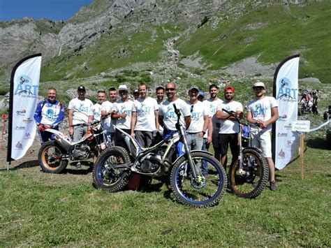 Ugine Les mototrialistes se sont retrouvés au col de lArpettaz