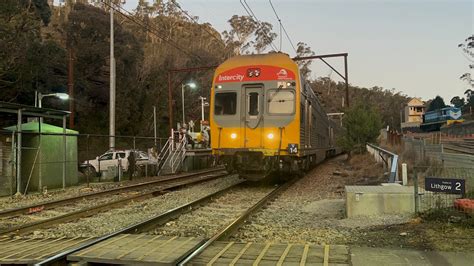 4K60fps Nsw Trainlink V Sets V14 V48 Arrive Into Zig Zag Station