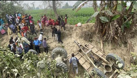 सप्तरीमा ट्याक्टर दुर्घटना दुईको मृत्यु २२ जना घाइते