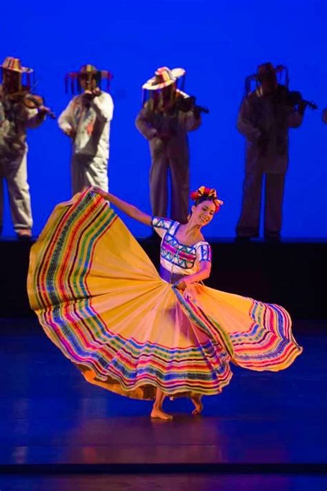 Pin by NV on Ballét Folklórico Outdoor decor Mexican traditions