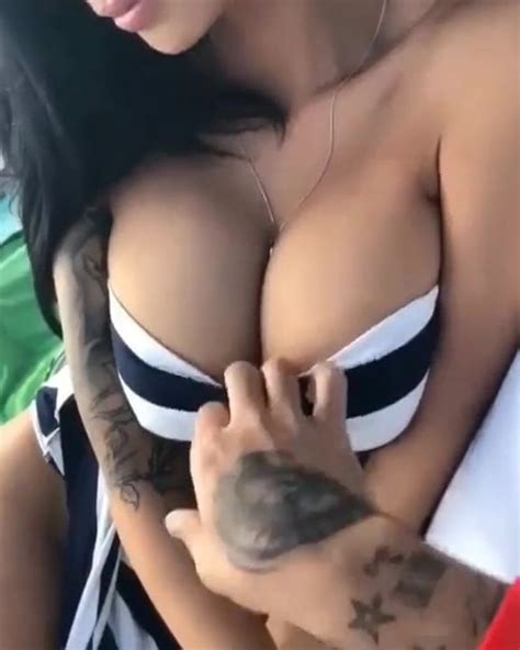 Tetas En La Piscina Free HD Porn Video B9 XHamster
