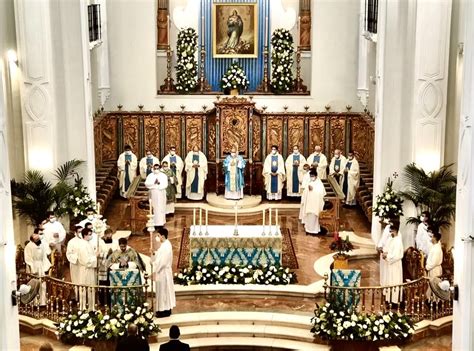 Celebrada En La Catedral La Solemne Misa Estacional De La Inmaculada