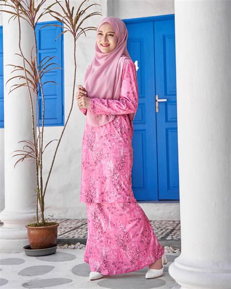 Baju Kurung Pahang Laura Printed 90 Taffy Laurel Kualiti Designer Harga Luarbiasa