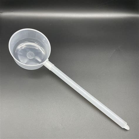 Wholesale Plastic long handle water scoop ladle Manufacturer and ...