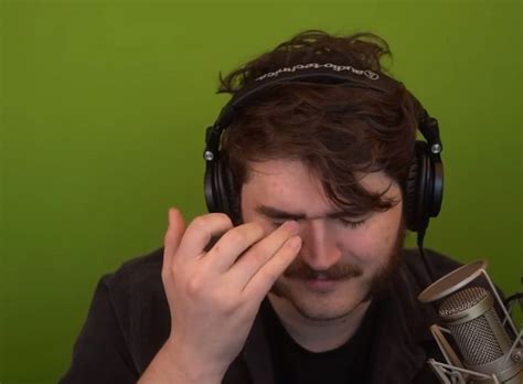 Pin By Grayson Valentine On Cute Gay Things Big Guy Cute Gay How I Feel