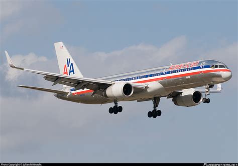 N Aa American Airlines Boeing Wl Photo By Julian Mittnacht