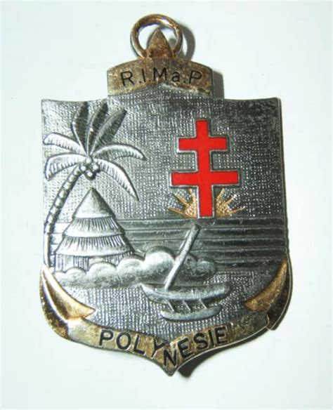 Insigne R P I Ma Parachutistes Infanterie De Marine Boussemart