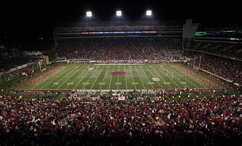 Northern Illinois adds Arkansas to 2014 football schedule