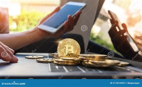 Bitcoin Btc Cryptocurrency Coin Digital Crypto Currency Token For Defi