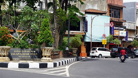 Lebih Dekat Dengan Kawasan Gajah Mada Representasi Kota Tua Sebagai