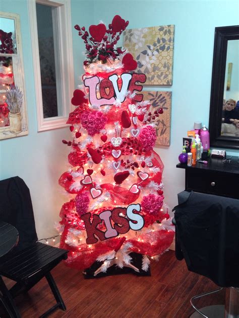 Happy Valentine Tree Valentine Tree Diy Valentines Decorations