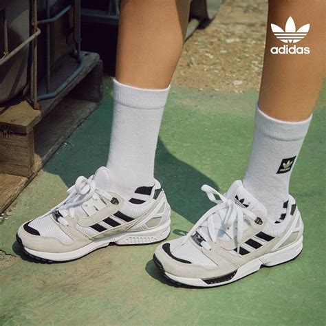 Taiko Belly Performer Presenter Adidas Zx Blackpink Bet