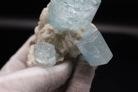 Aquamarin weisser Albit Top Qualität kaufen bei GEMSO