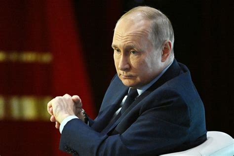 Putin consideră că Rusia nu are nevoie să recurgă la arme nucleare dar