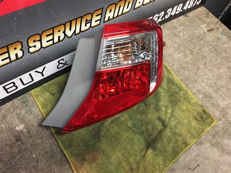 Toyota Camry Rh Tail Light Oem Ebay