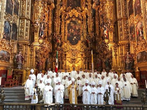 Renuevan Promesas Sacerdotales En La ArquidiÓcesis Primada De MÉxico