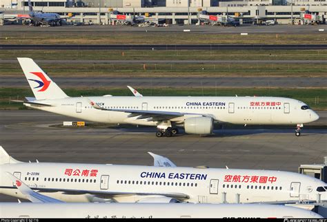 B 30CW China Eastern Airlines Airbus A350 941 Photo By GZ T16 ID