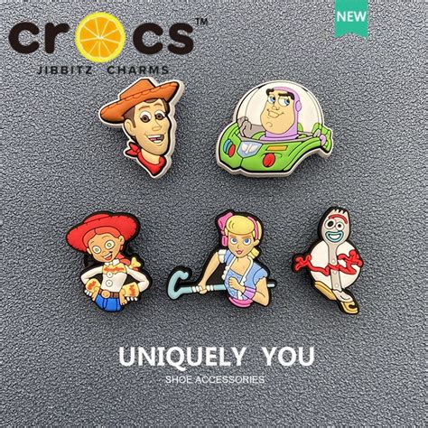 Jibbitz Crocs Charms แท้ ตัวติดรองเท้า Toy Story Jibbitz สําหรับตกแต่ง