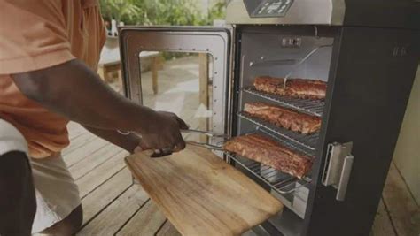 How To Smoke Ribs In An Electric Smoker Char Broil®