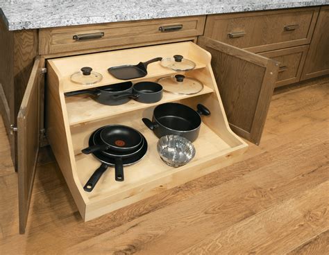 Base With Pots And Pans Organizer Cardell Cabinetry