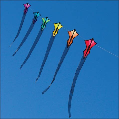 6 Stack Delta Diamond Kite Train By Robert Brasington Central Station