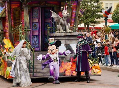 Disneyland Paris Announces Dates for the 2023 Halloween Season - Mousesteps