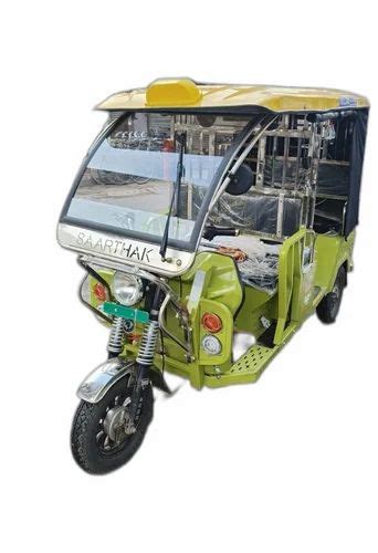 Sarthak Saarthak Yellow Battery Operated Rickshaw Vehicle Capacity