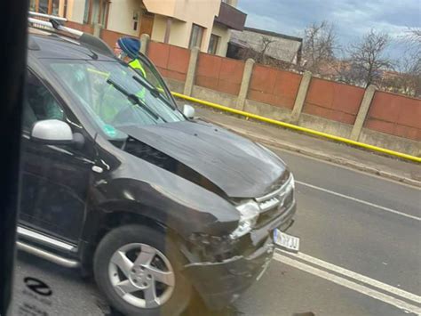 Accident Cu Patru Ma Ini Implicate Pe Strada Traian Vuia Provocat De O