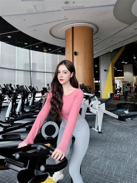 Hot girl Nóng Cùng World Cup Cao Trang tiết lộ bí quyết kiếm triệu