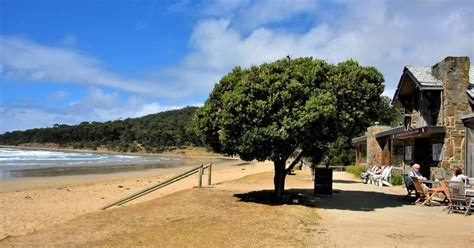 Lorne Beach in Lorne on Great Ocean Road, Australia - Encircle Photos