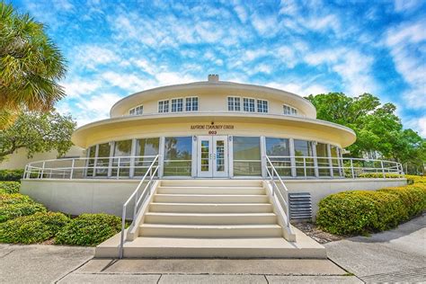 Bayfront Community Center In Sarasota Florida