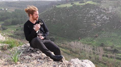 Francesco aggredito perché gay I bulli solamente deboli