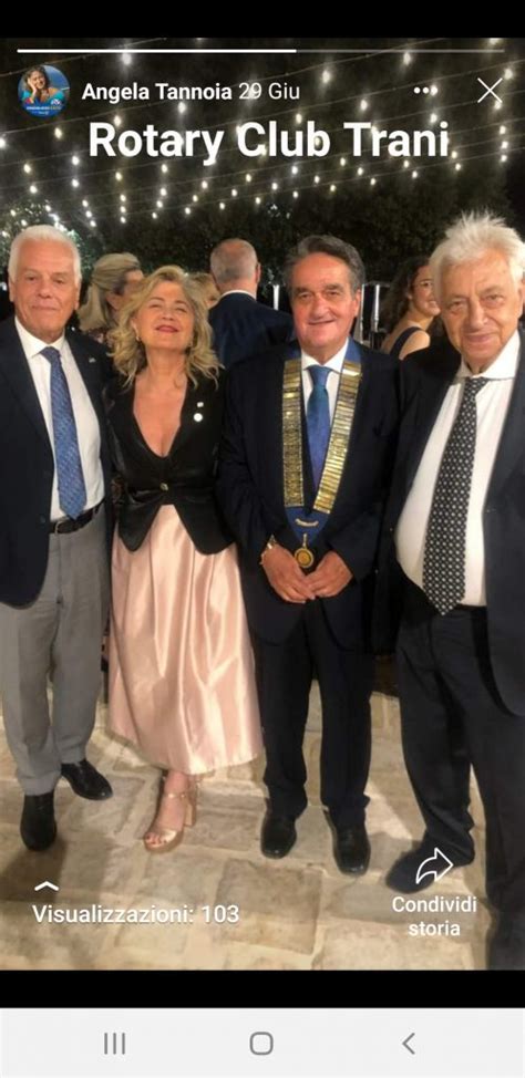 Passaggio Del Martelletto Al Rotary Club Trani Pietro De Luca Tupputi