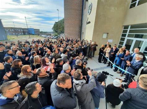 La inauguración de Derecho llegó con importantes anuncios Radio