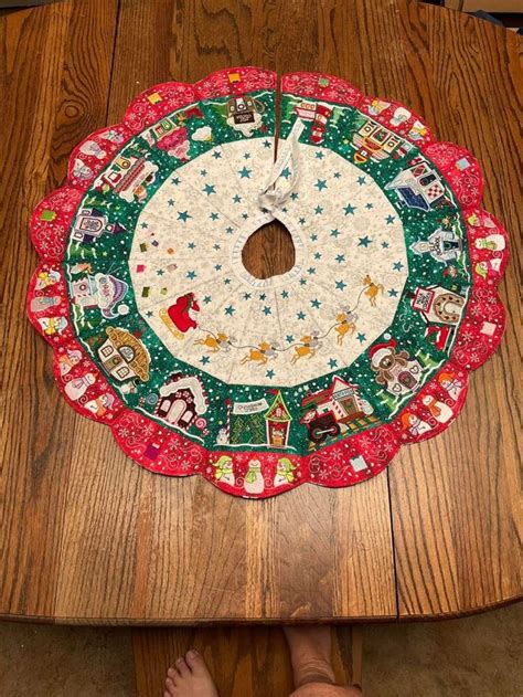 Customer Projects In The Hoop North Pole Village Tree Skirts Designs