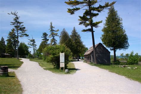 Fort Michilimackinac Mackinac State Historic Parks Mi Dwhike