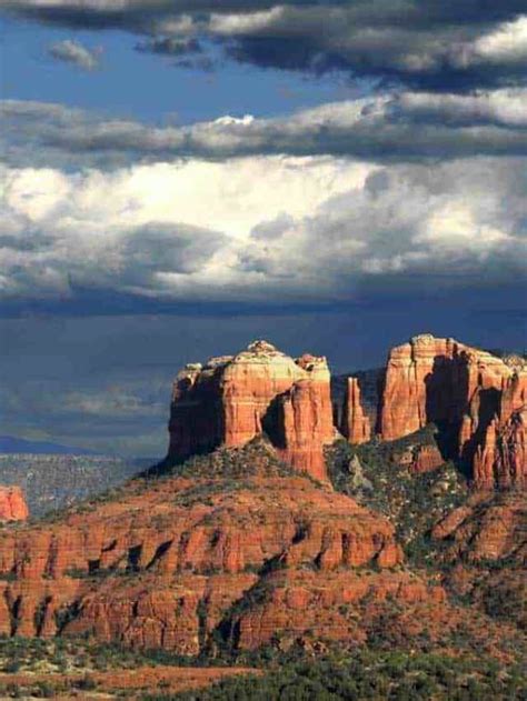 Day Sedona Itinerary Including The Best Sedona Hikes Story Vagrants