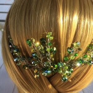 Emerald Wedding Hairpiece Emerald Bridal Hair Comb Green Crystal Hair