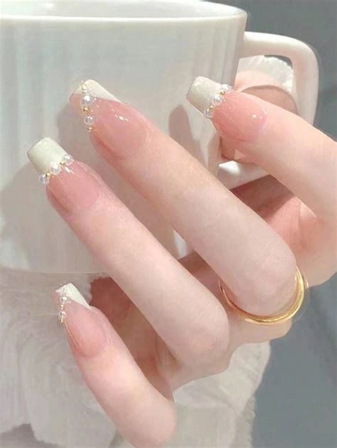 Mude Suas Unhas Um Pouco De Romance Pe As Pontas De Unhas