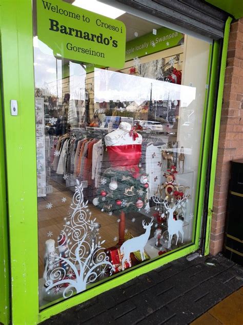 Barnardos Charity Shop Gorseinon Christmas Window Windows