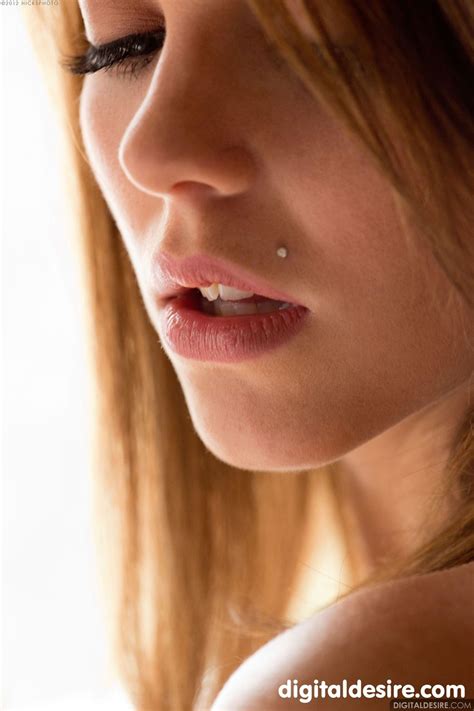 Digital Desire Featuring Jenna J Ross Kiera Winters Hot Pics CoedCherry