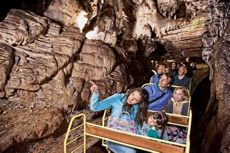 Tripadvisor Visite De La Grotte De Postojna Et Du Ch Teau De Predjama